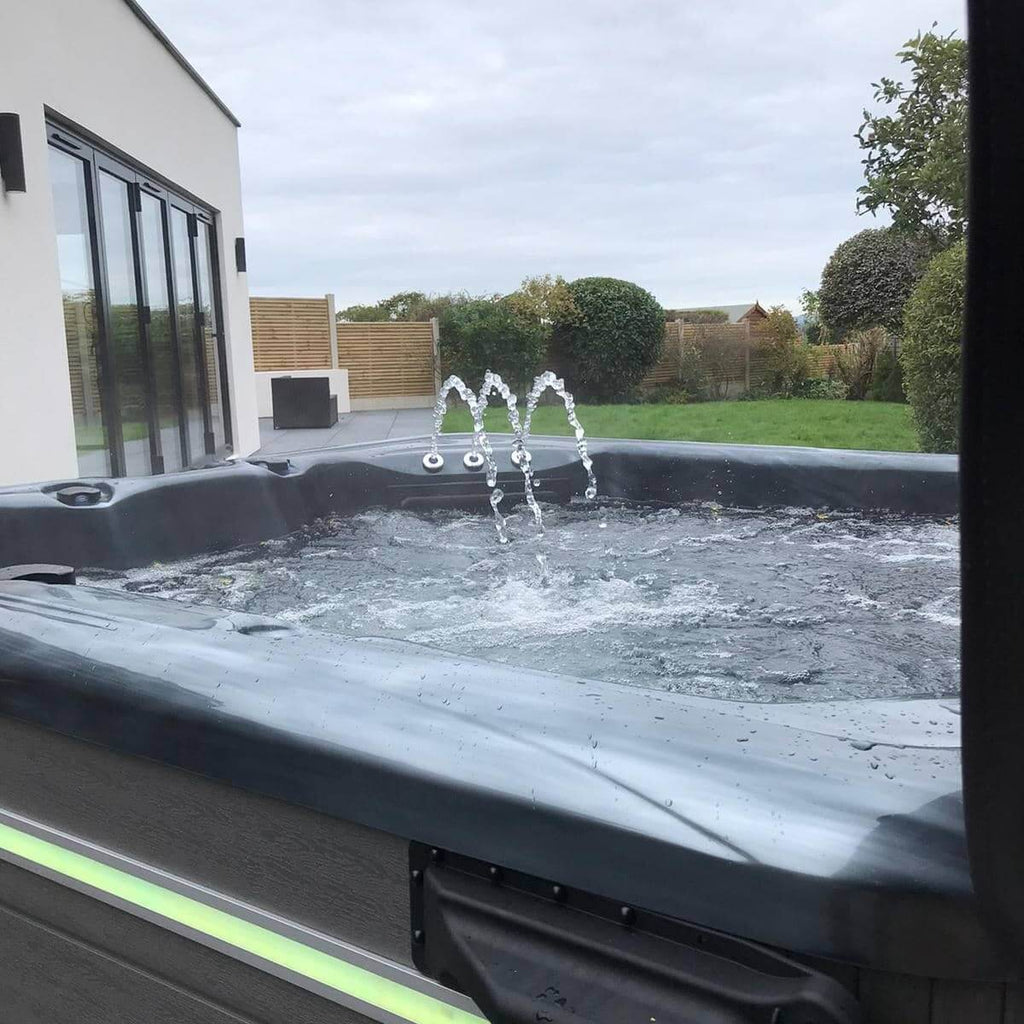 Colada 5 Seater 28 Jets 13A/32A Hot Tub