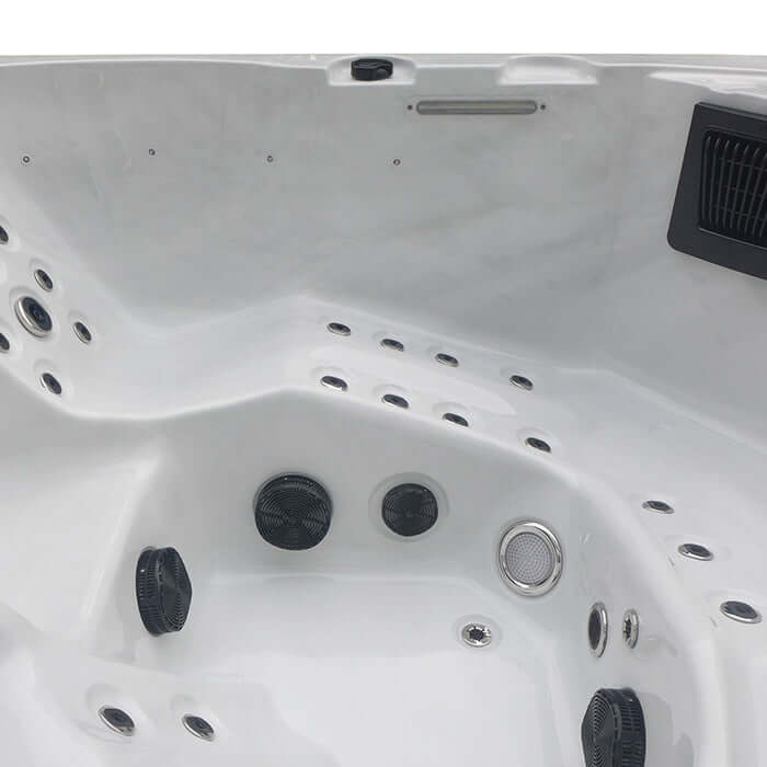 Happy+ 5 Seater Hot Tub