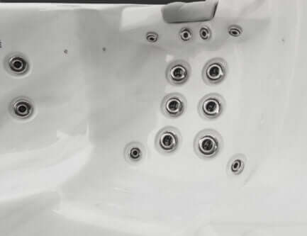 Malibu 6 Seater Hot Tub