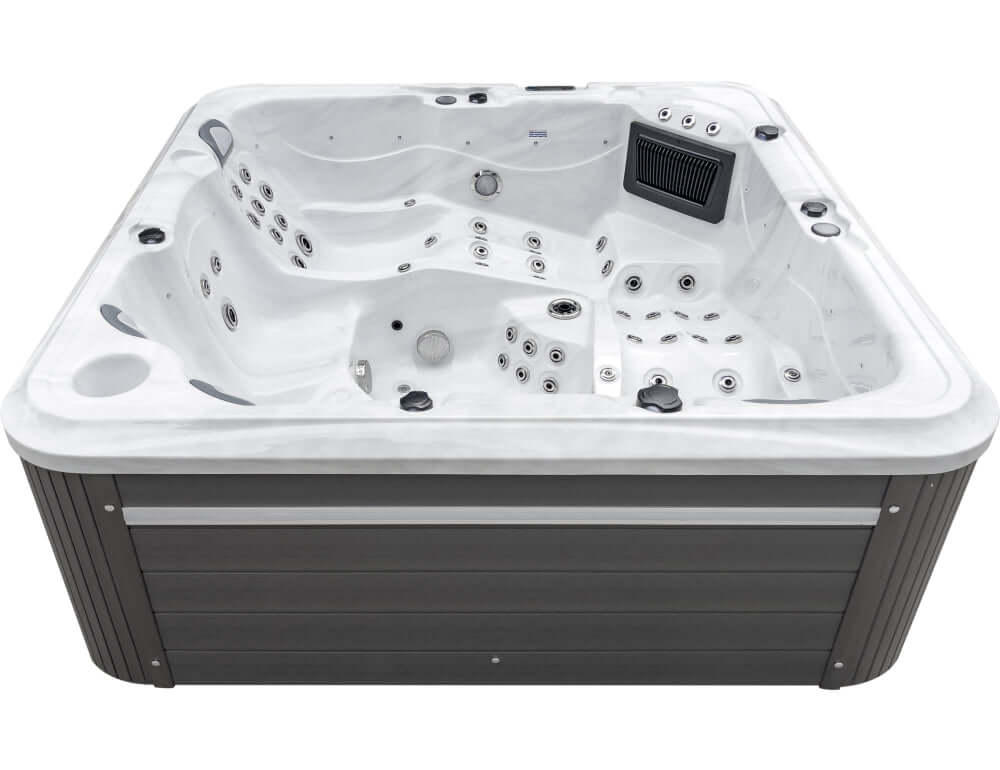 Manhattan 6 Seater Hot Tub
