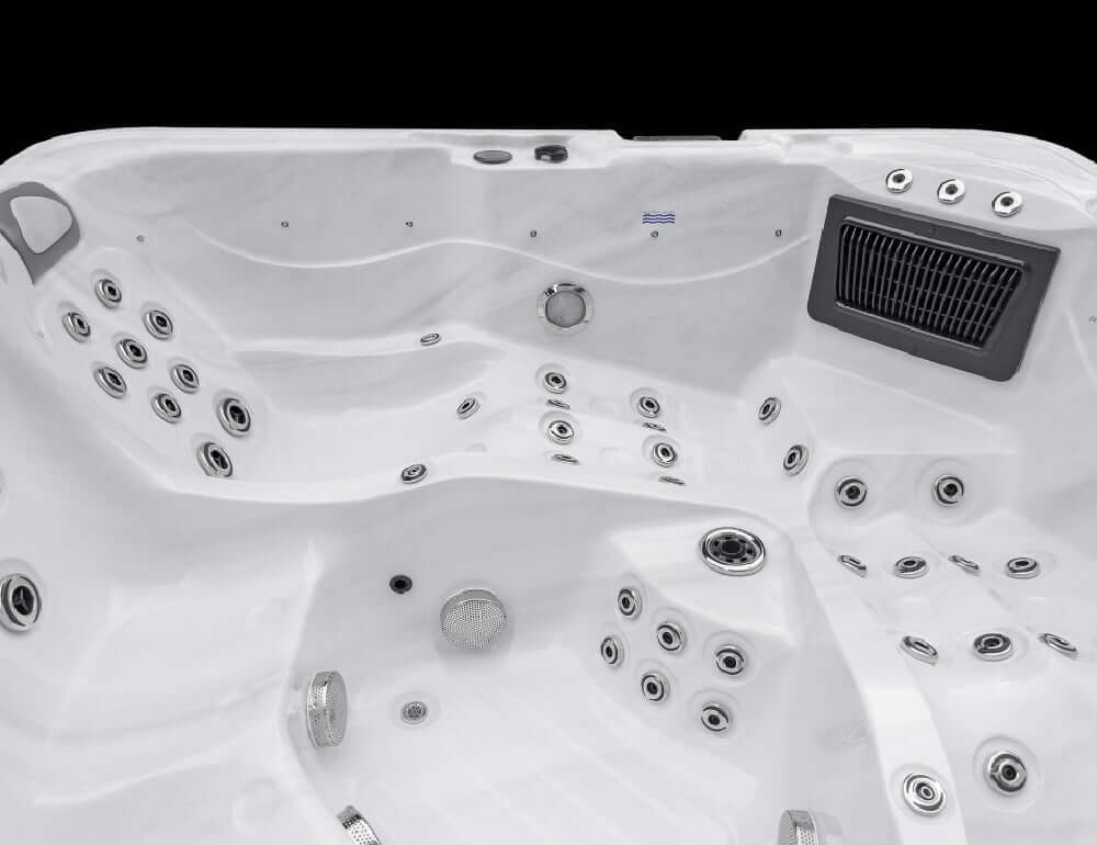 Manhattan 6 Seater Hot Tub