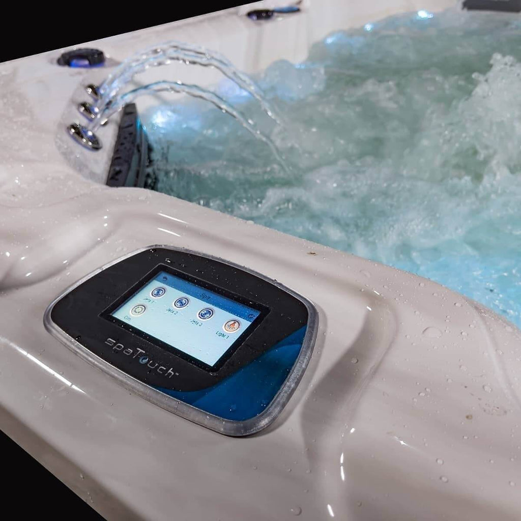 Manhattan 6 Seater Hot Tub