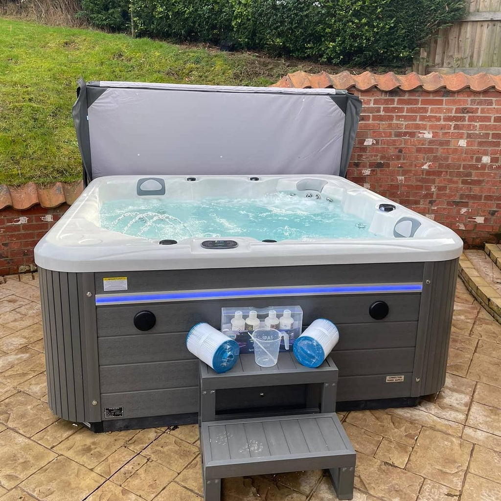 Maya+ 5 Seater Hot Tub