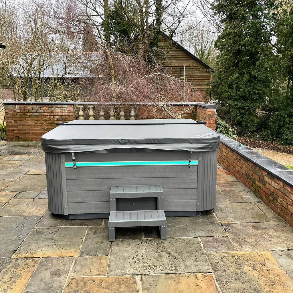 Maya+ 5 Seater Hot Tub