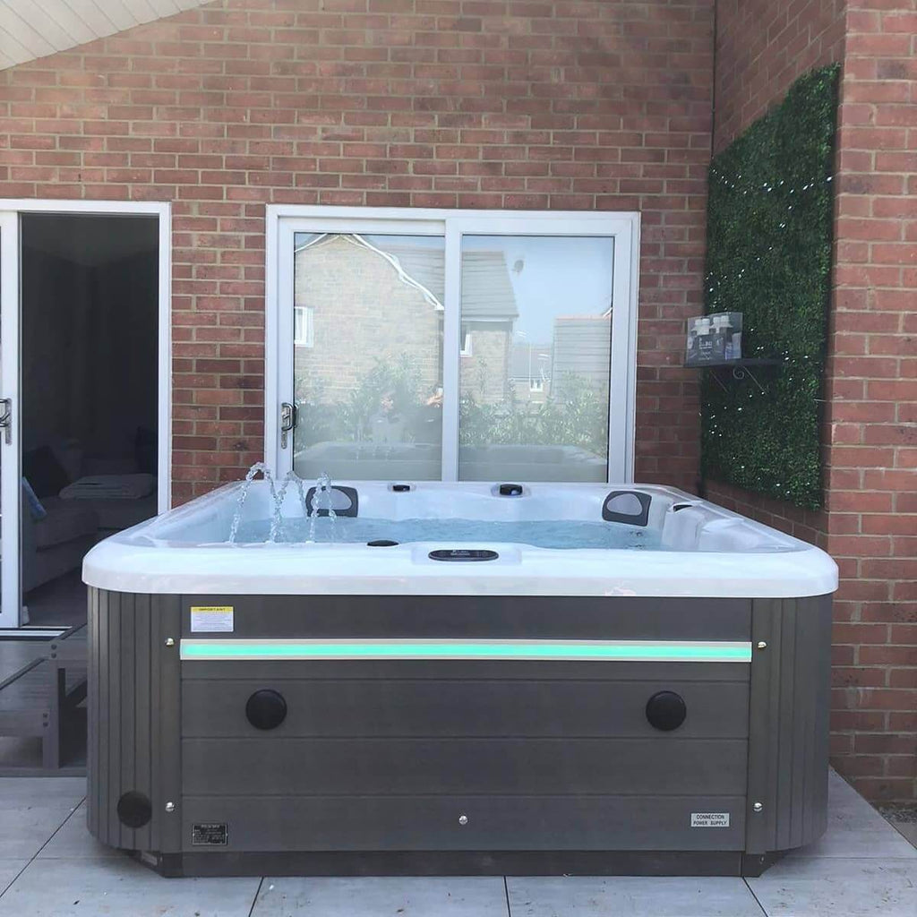 Spritz+ 6 Seater Hot Tub